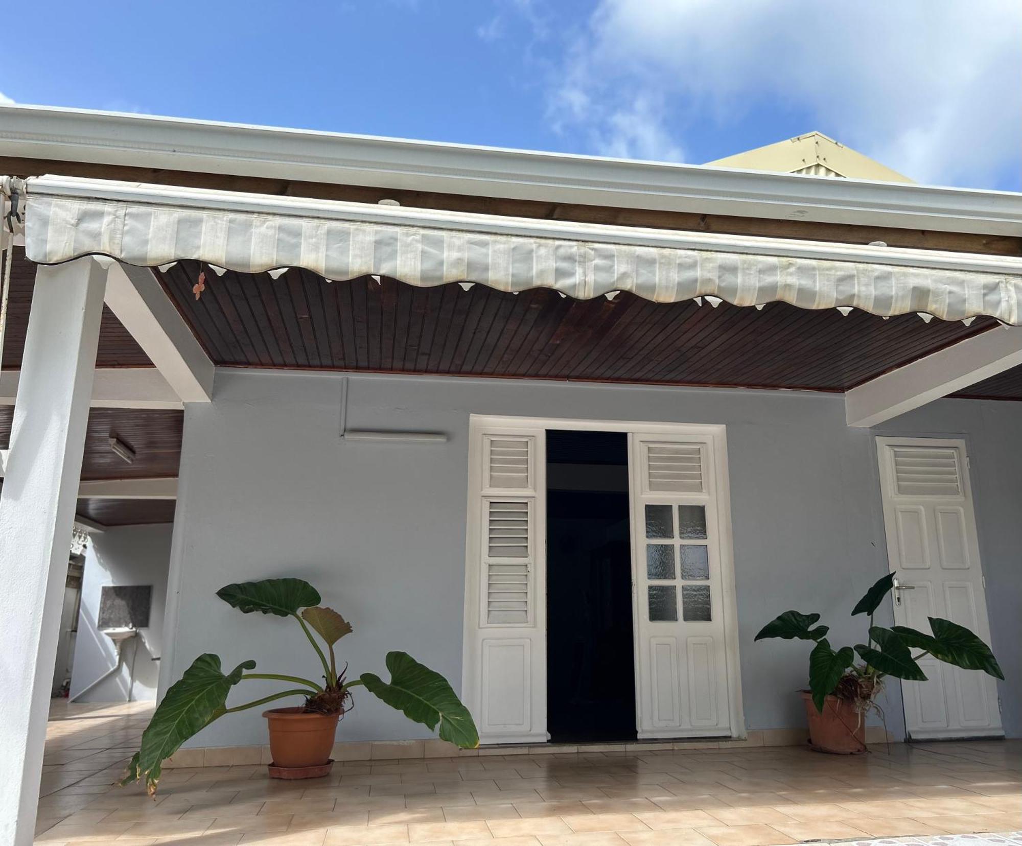 Villa à louer à Sainte-Anne en Martinique Esterno foto